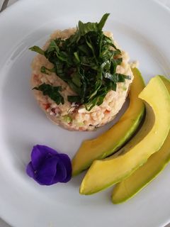 Una foto de Ensalada de Quinua y Aguacate