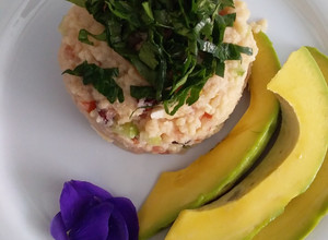 Una foto de Ensalada de Quinua y Aguacate