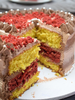 A picture of Coconut cake.