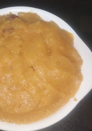 A picture of Moong dal halwa.