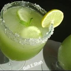A picture of Green Juice/ Cucumber Juice.