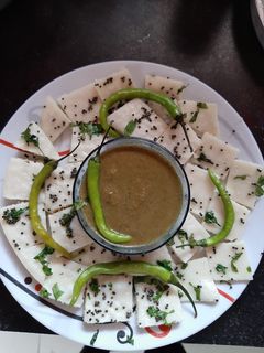 सूजी का ढोकला (Suji Ka Dhokla recipe in hindi) रेसिपी मुख्य फोटो