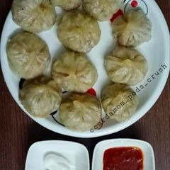 A picture of Veg steamed momos.