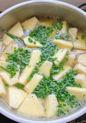 Hình của món Canh sake nấu tôm.