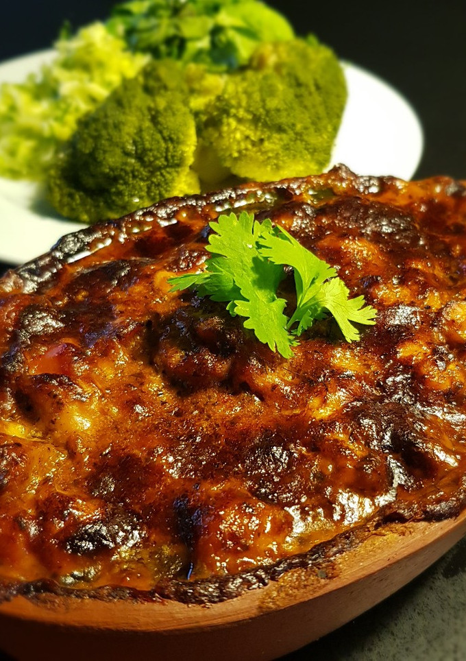 Una foto de Pollo con pesto al horno cetogénico