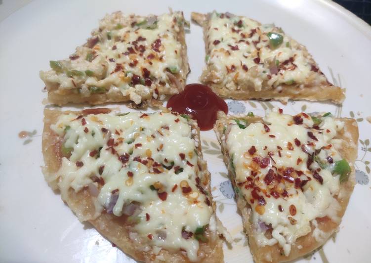 Simple Way to Make Any-night-of-the-week Veg Cheese Paneer Pan Pizza