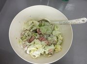 Una foto de ensalada barbacoa