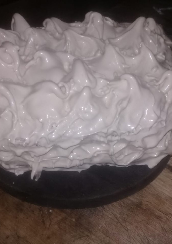 Una foto de Torta borracha de merengue al café!!!
