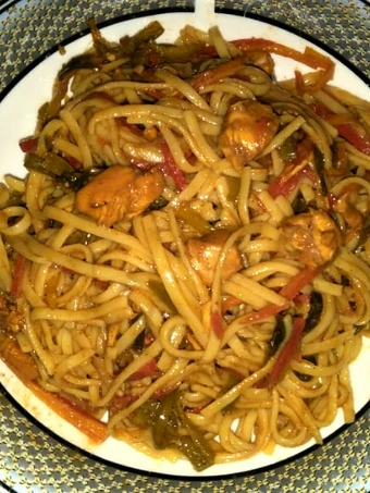 Easy Way Prepare Chicken ChOW Mein the Awesome  Tasty