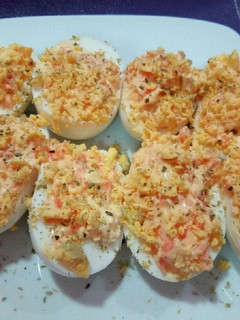 Una foto de Huevos rellenos vegetales