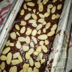 รูปของ Chewy Fudge Brownies