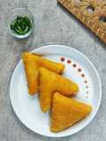Risoles rogout lipat segitiga