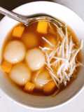 Mango-Filled Glutinous Rice Balls
