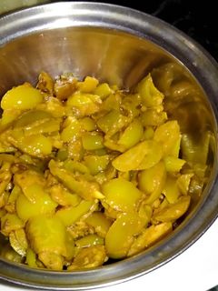 करौंदे मिर्ची का अचार(karonde mirch ka achar recipe in hindi) रेसिपी मुख्य फोटो