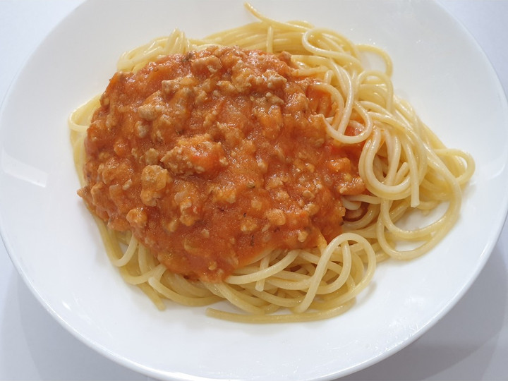 Langkah Mudah untuk Membuat Spagethi Bolognaise dengan Homemade Tomato Sauce Anti Gagal