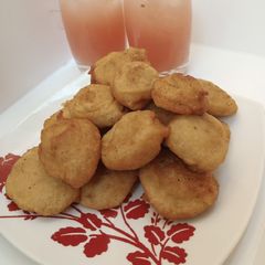A picture of Fluffy akara.