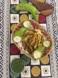 કાચા કેળા ની ફેંચ ફા્ય (Raw Banana French Fry Recipe In Gujarati) રેસીપી મુખ્ય ફોટો