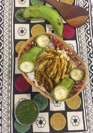કાચા કેળા ની ફેંચ ફા્ય (Raw Banana French Fry Recipe In Gujarati) રેસીપી મુખ્ય ફોટો