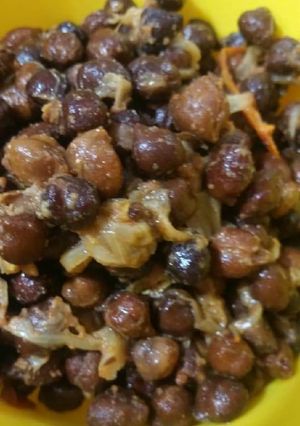 A picture of Kale chanay.