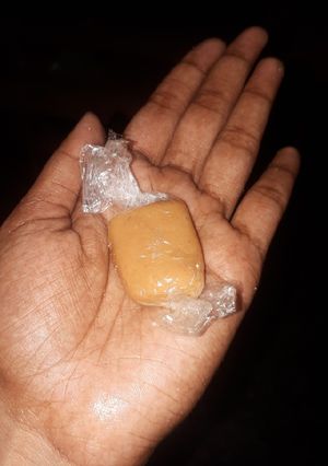 A picture of Simple caramel toffee.