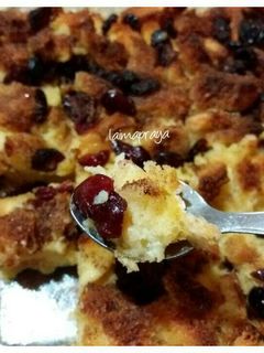 A picture of Bread pudding.