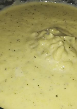Foto principal de Vichyssoise y algo más (sopa-crema fría)