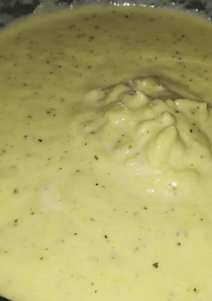 Una foto de Vichyssoise y algo más (sopa-crema fría)