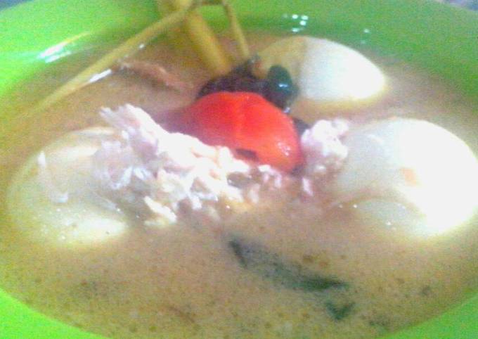 Soto Ayam Susu Gurih