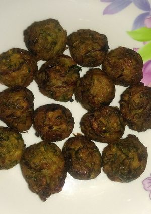 A picture of Saunf potatoes balls.