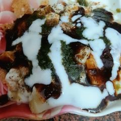 Sabudana Mathri Curd Chaat A picture of Sabudana Mathri Curd Chaat.