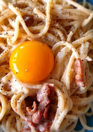 A picture of Carbonara.