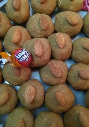 A picture of Roasted Chana ladoo#anniversary.post.27.