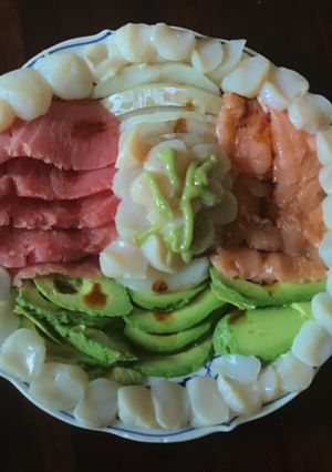 A picture of California Farm Sashimi Dinner.