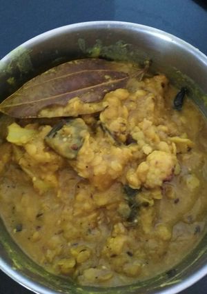 A picture of Cauliflower Potato curry.