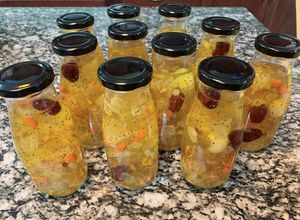 Hình của món Chè dưỡng nhan.