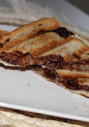 Une photo de Croque banane Nutella