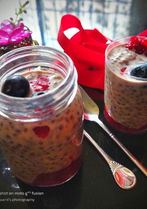 A picture of Berry chia pudding.