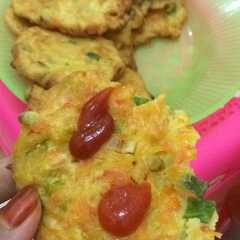A picture of Weci ote-ote martabak.