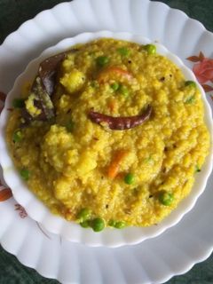ভোগের খিচুড়ি (bhoger khichuri recipe in Bengali) রেসিপির প্রধান ছবি