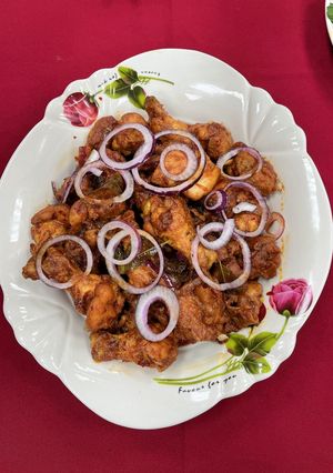 A picture of Malaysian Sweet and Spicy Chicken.