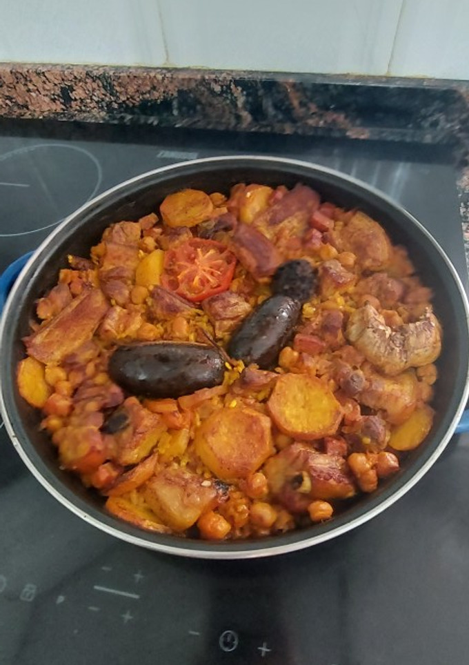 Una foto de Arroz al horno 😋 ✔ 🤤