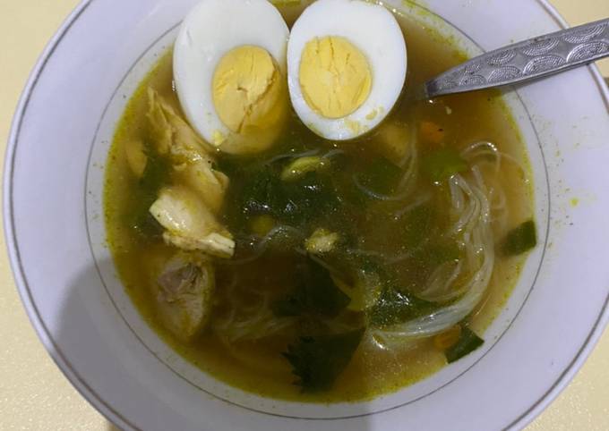 Soto Ayam Kuning bumbu Indofood ala anak Kos - cookandrecipe.com