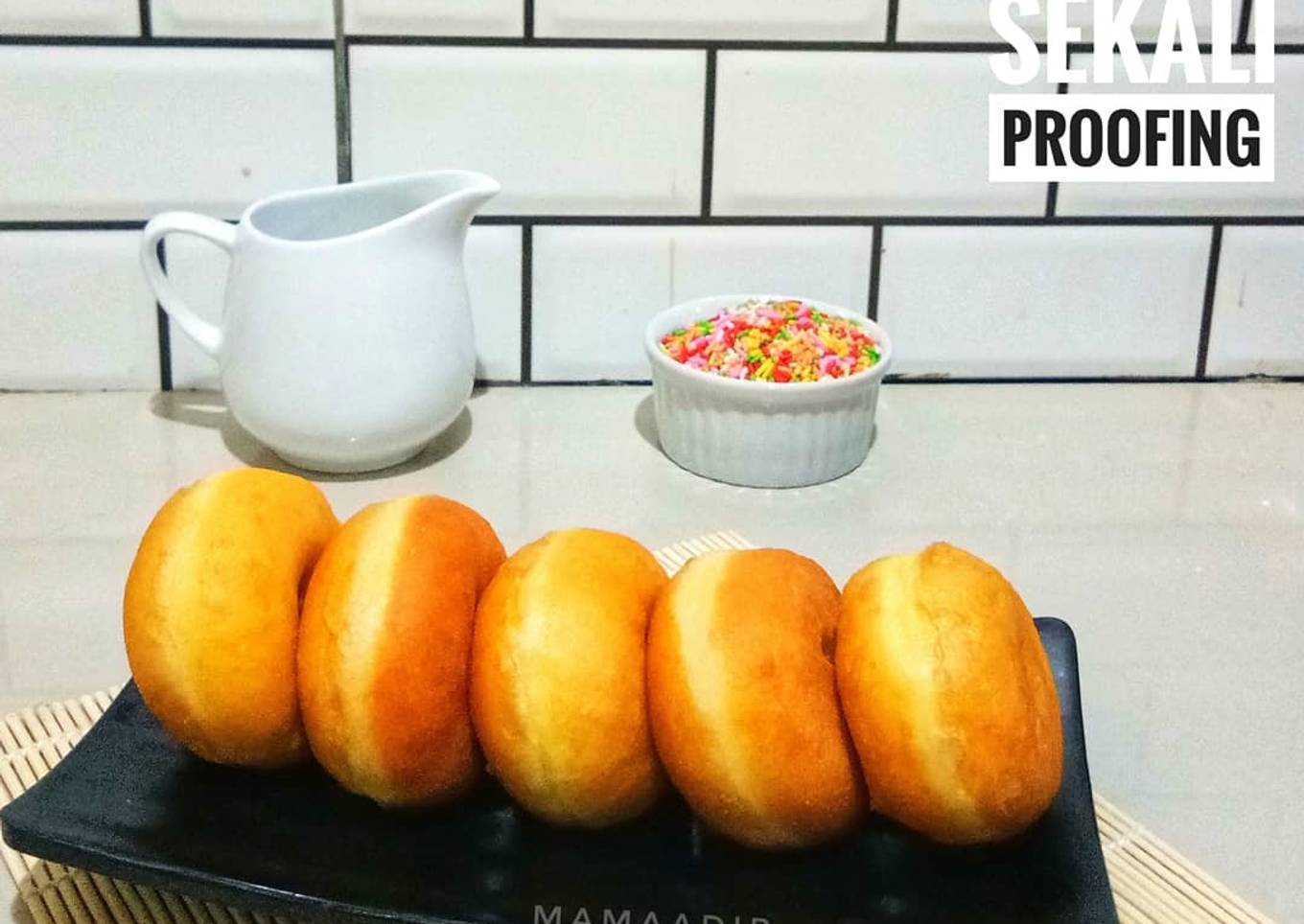 Donat empuk sekali proofing