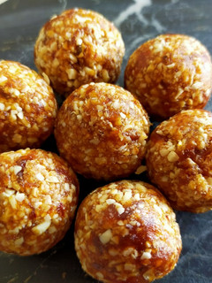 A picture of Peanuts-Dates Laddu (No Sugar).