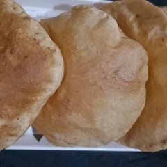 A picture of Ajwain puri.