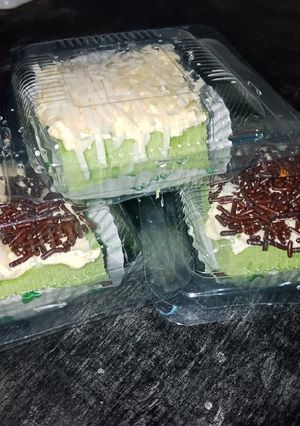 Foto resep Cake potong ekonomis (bolu pandan)
