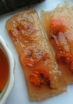 Hình của món Bánh bột lọc gói lá.