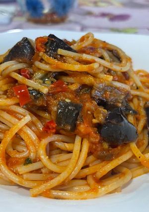 Foto di Spaghetti con Pomodori Freschi, 'Nduja di Spilinga e Melanzane