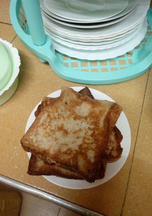 A picture of Toast mayai.