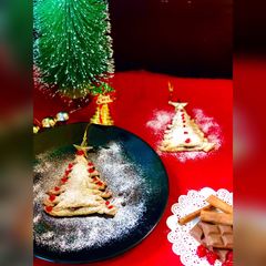 A picture of Chocolate Cinnamon Puff tree 🌲.